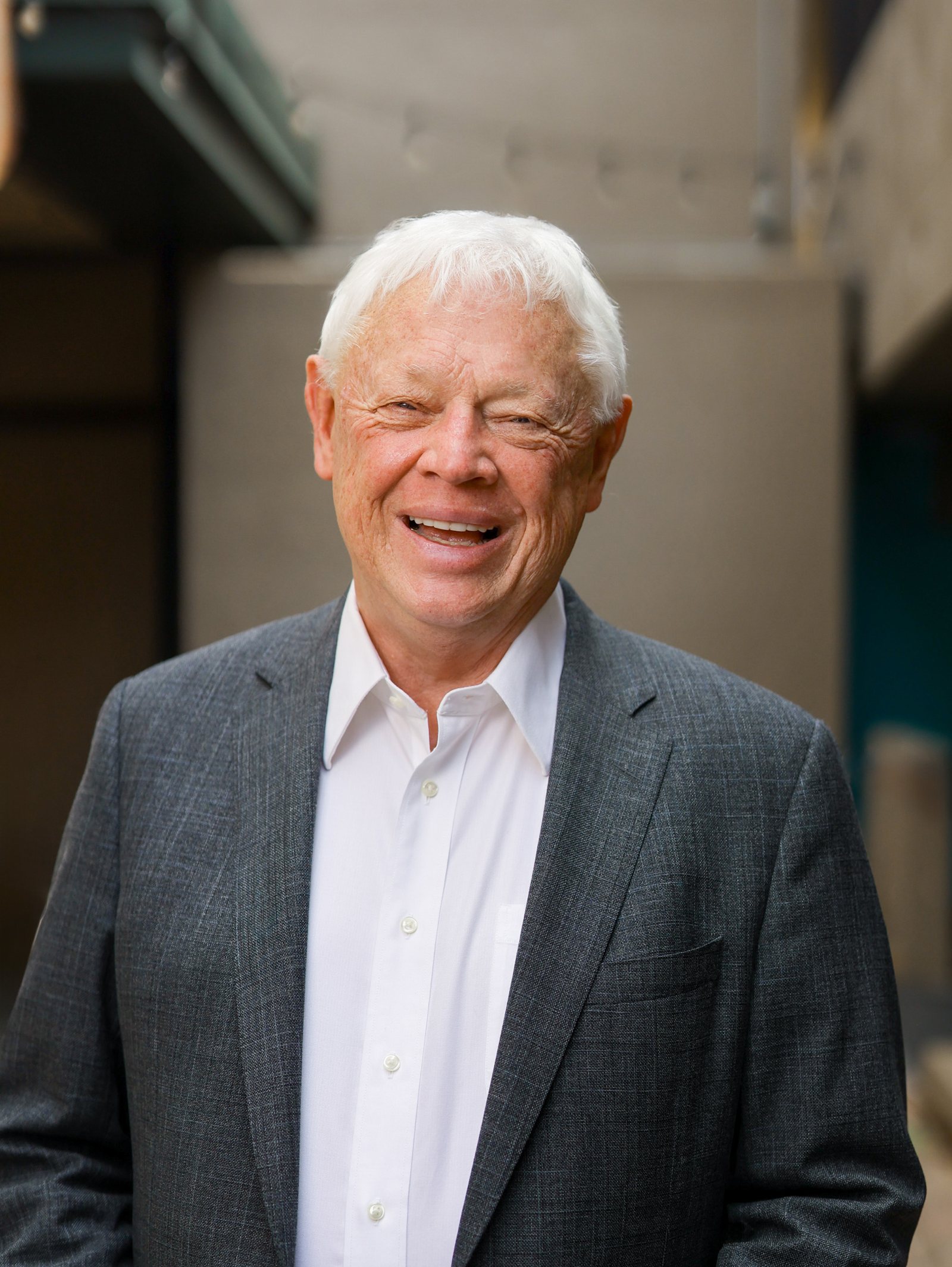 Dr. Richard J. Anderson